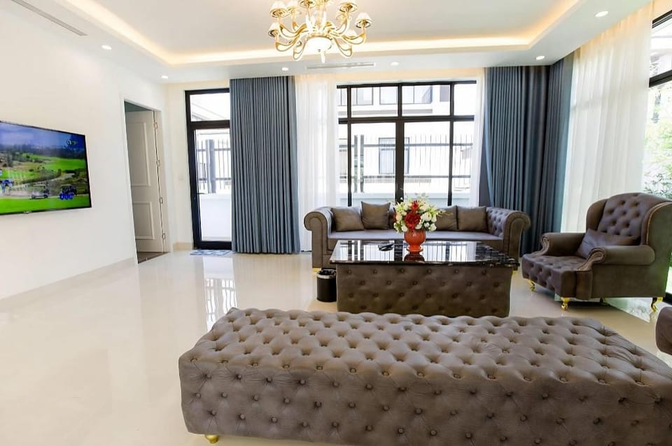 Full Tara Villa FLC Ha Long(6 bedrooms) Villa in Laos