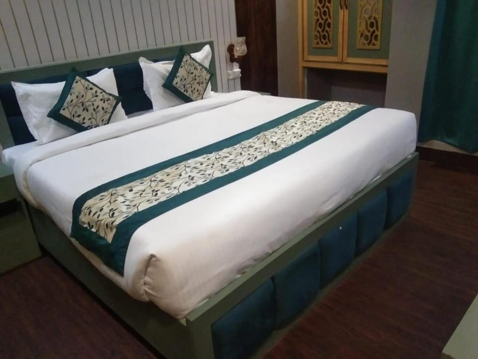 Hi hotel By Madras Hotel in Rishikesh
