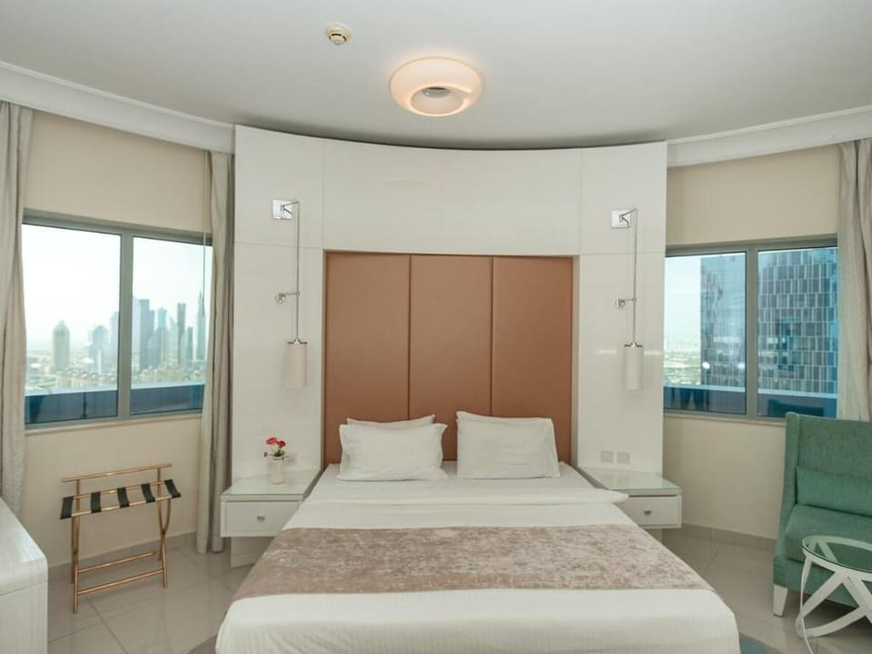 OSKENA Vacation Homes-Burj Khalifa view 2 bedroom Vacation rental in Dubai