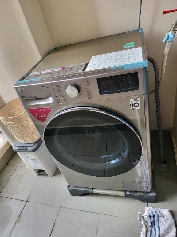 Anstay 2BRS 2WC Vinhomes Dcapital Apartment in Laos