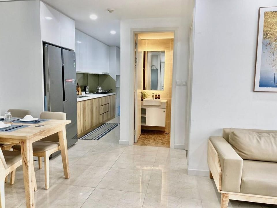 Căn Hộ Hạnh Phúc 2 Ngủ D'capital Apartment in Laos