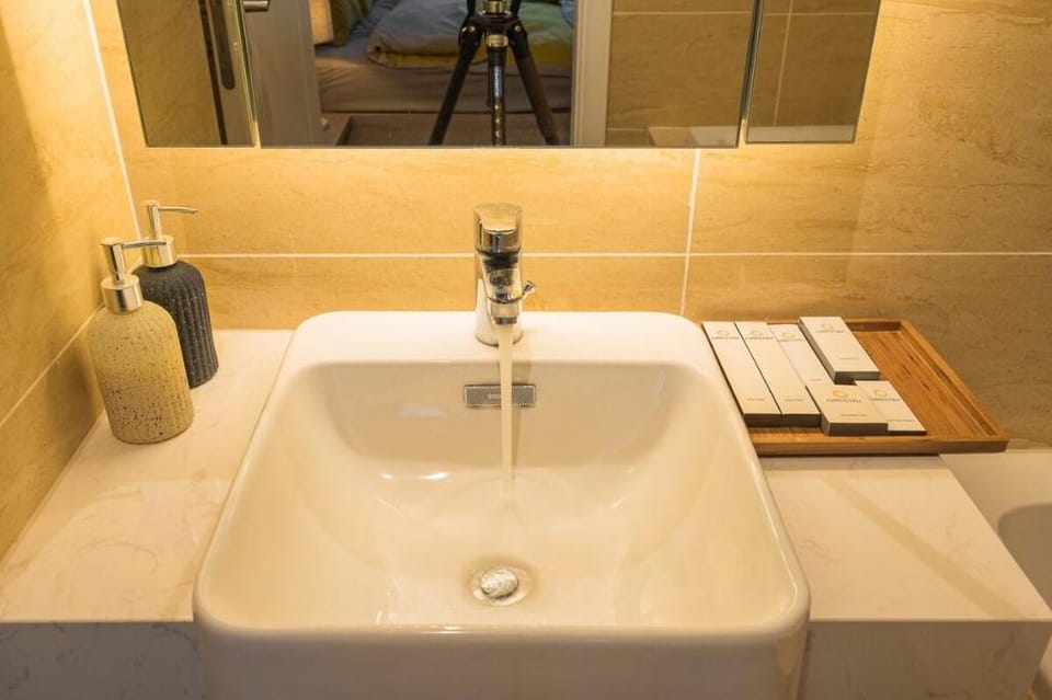 Căn Hộ Mơ Mộng 2 Ngủ D'capital Hà Nội Apartment in Laos