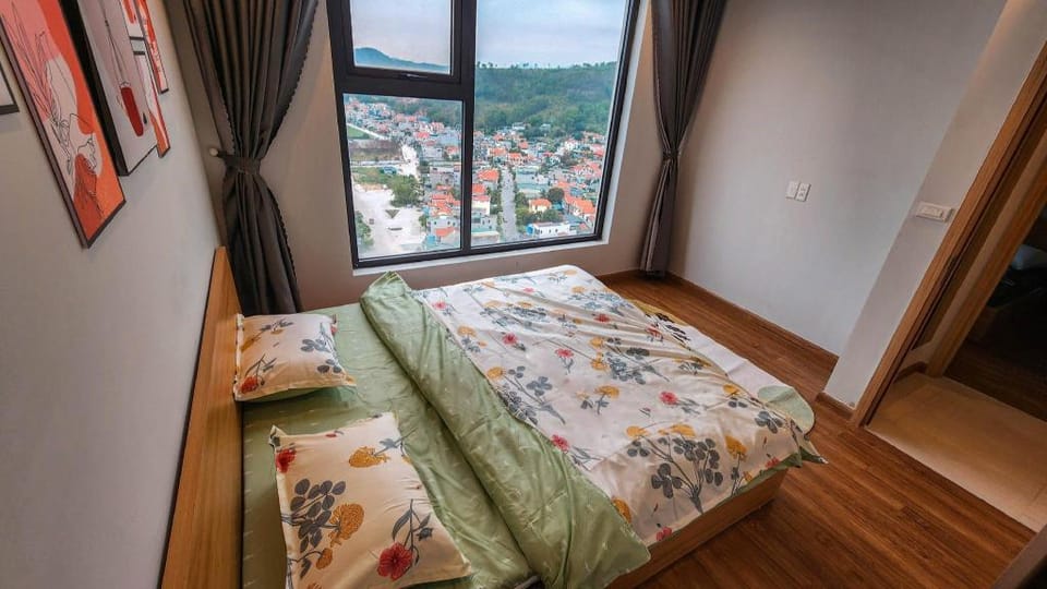 Amoureux greenbay HaLong 2 Vacation rental in Laos
