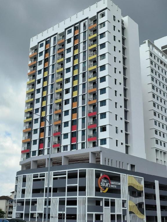 New The SUN Studio@QBAY@6pax with Free CP Vacation rental in Bayan Lepas