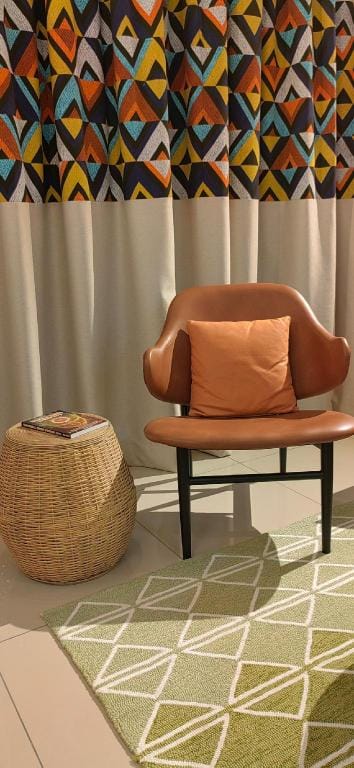 BOHO Geniehome 3BR free Wi-fi @ Utropolis ShahAlam Apartment in Petaling Jaya