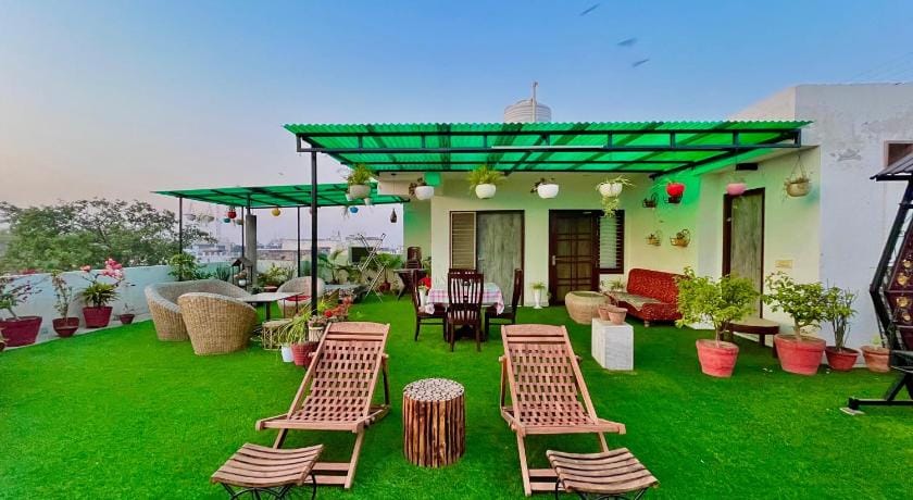 Alibaba’s Indiana Homestay  Vacation rental in Agra