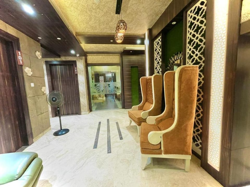 Hotel Kuber Palace Hotel in Puri