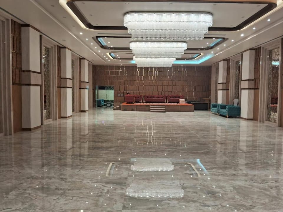 Green Mapple Hotel in India