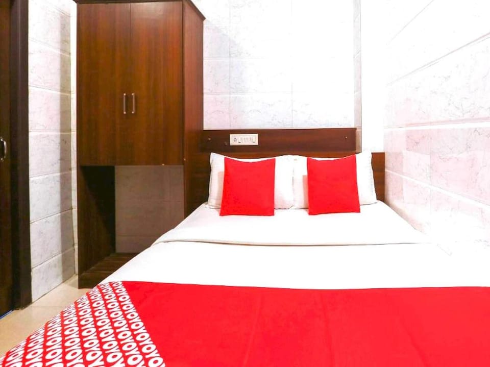 Hotel O The prince Park Hotel in Chennai