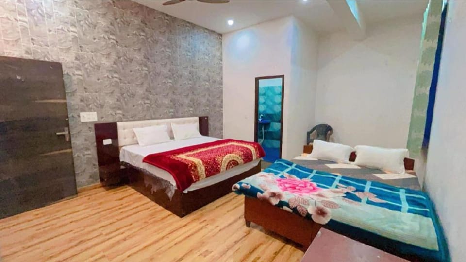 Hotel Murliwala Gopala Hotel in Uttar Pradesh