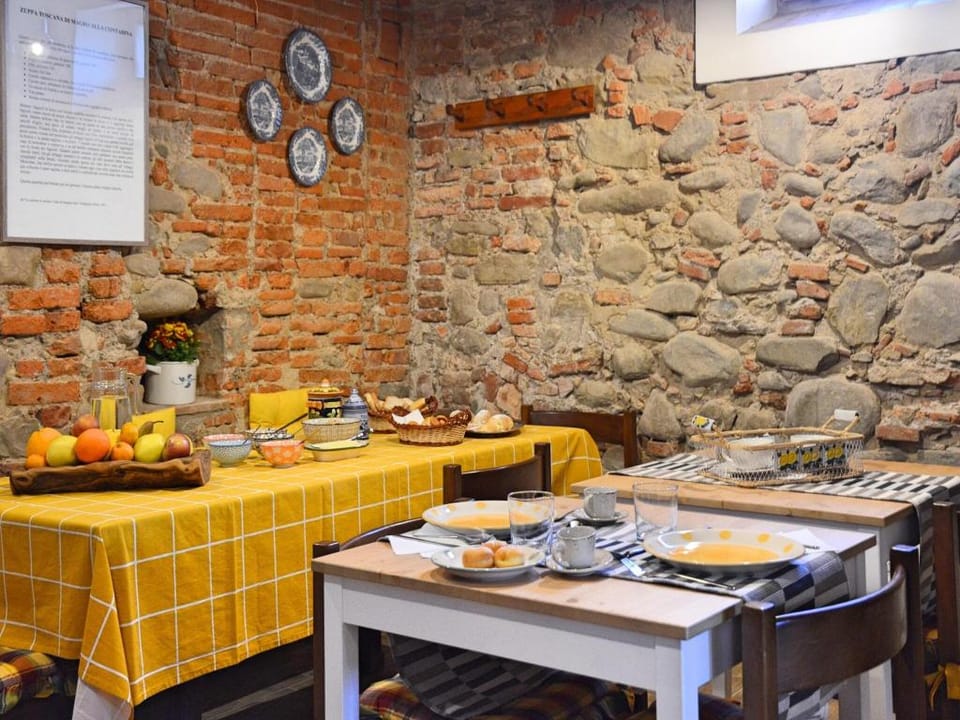 Belvilla by OYO Villa il Brio x 9 Hotel in Pistoia