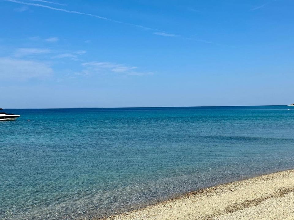 Stunning beachfront villa for rent Vacation rental in Halkidiki