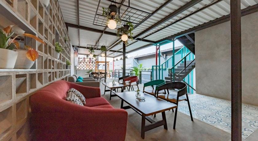 Ultima Guest House Bed and Breakfast in Bandung