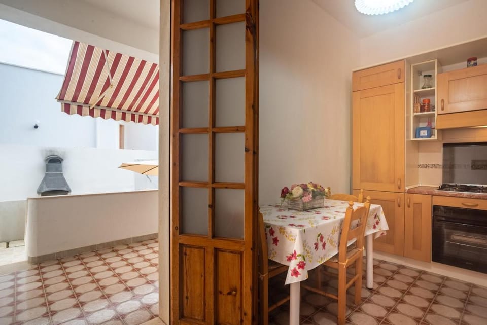 Casa Arianna, apartment a few steps from the sea Vacation rental in Marina di Mancaversa-Giannelli