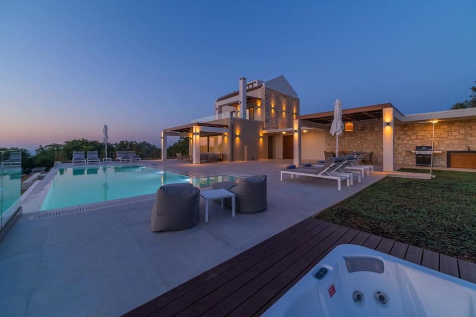 Vita Brevis - Premium Villa 1,5km From The Beach Villa in Crete