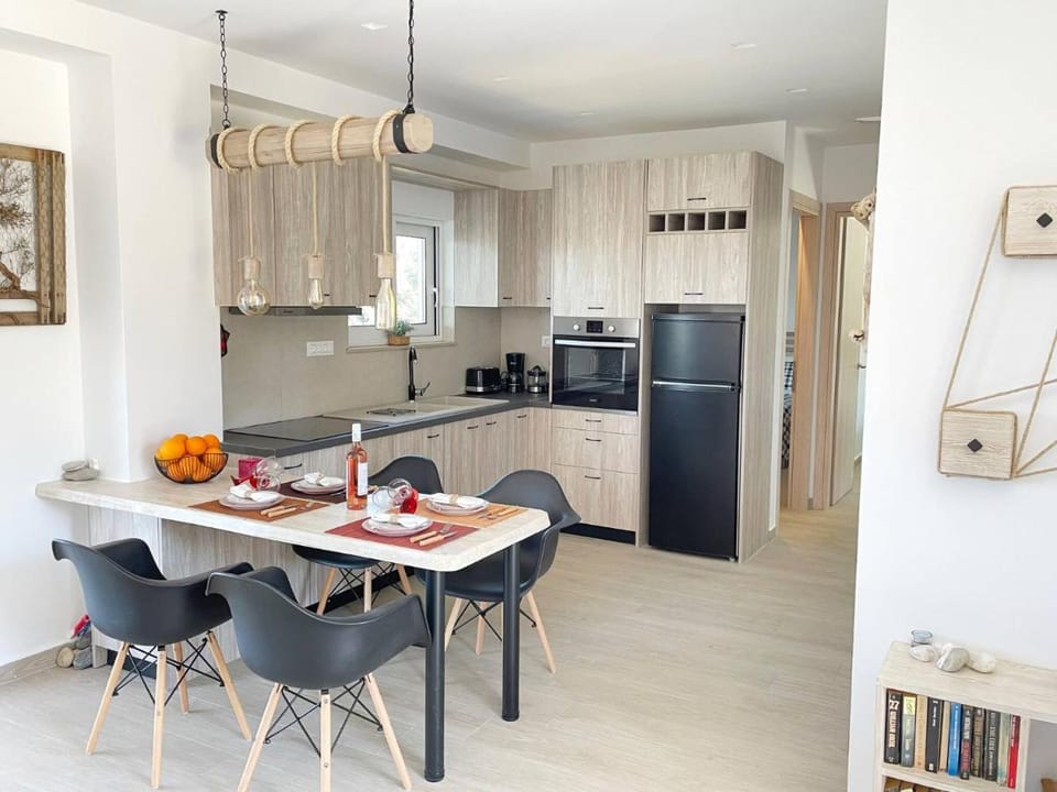 Phaedra House For Relaxing Holidays Near Platanias Apartment in Crete