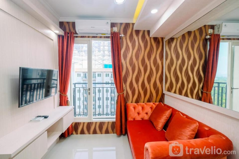 Cozy & Stylish 2BR Podomoro Golf View By Travelio Apartment in West Java
