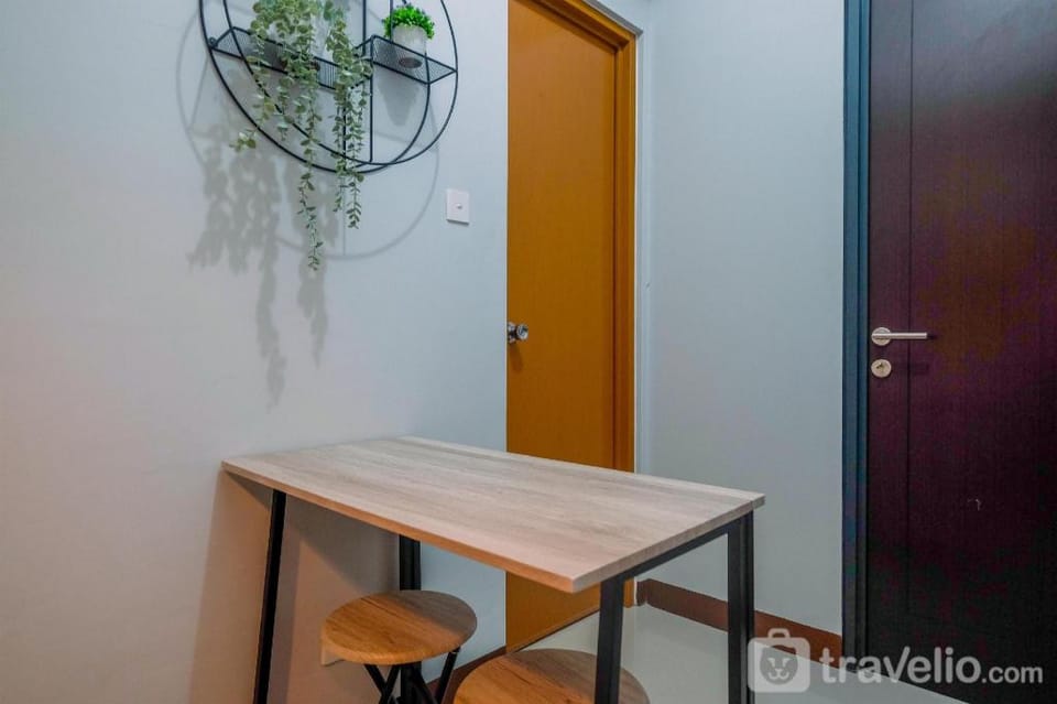 Comfort 1BR at Royal Heights Apt By Travelio Apartment in West Java