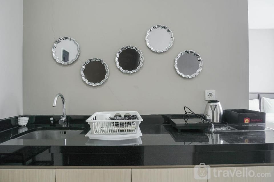 Chic Studio at Ciputra International By Travelio Apartment in Jakarta