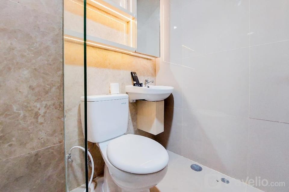 Well Simply Studio Transpark Bintaro By Travelio Apartment in Jakarta