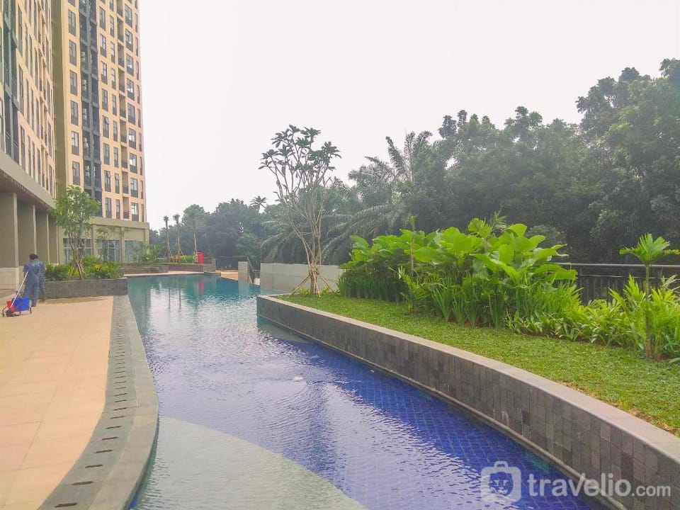 Great Homey Studio Transpark Cibubur By Travelio Apartment in West Java