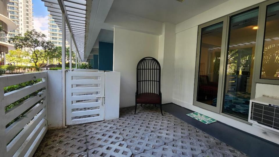 Azure 2br Ground Floor Unit in  Maldives Building  Apartment in Paranaque