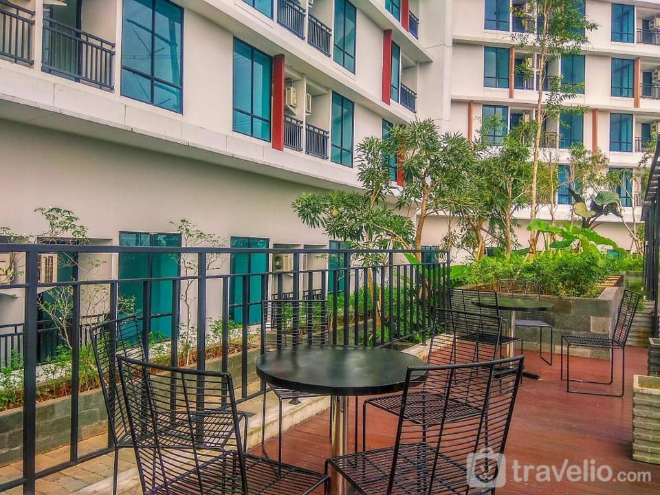 Cozy Stay Studio LRT City Bekasi Apt By Travelio Apartment in West Java
