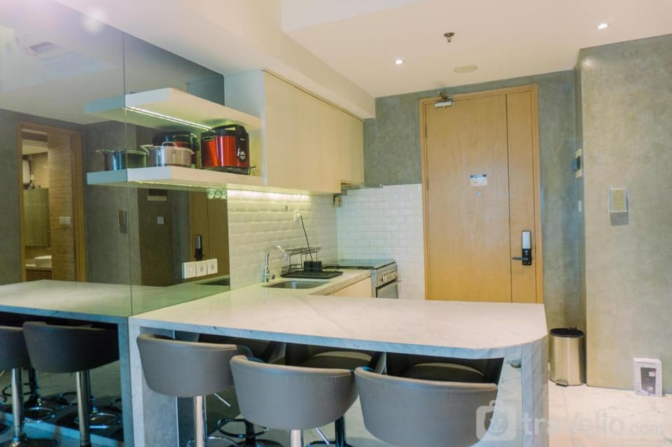 Homey 2BR at Tree Park City Cikokol By Travelio Apartment in West Java
