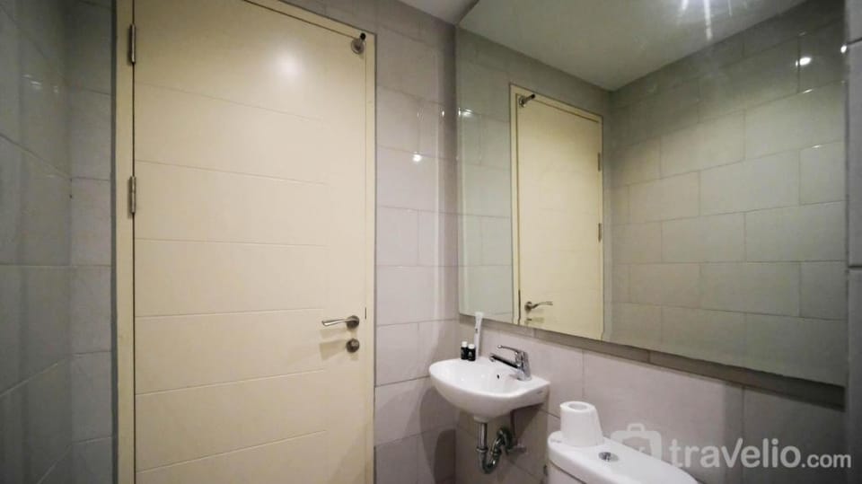 Studio at Benson Supermall Mansion Apt By Travelio Apartment in Surabaya
