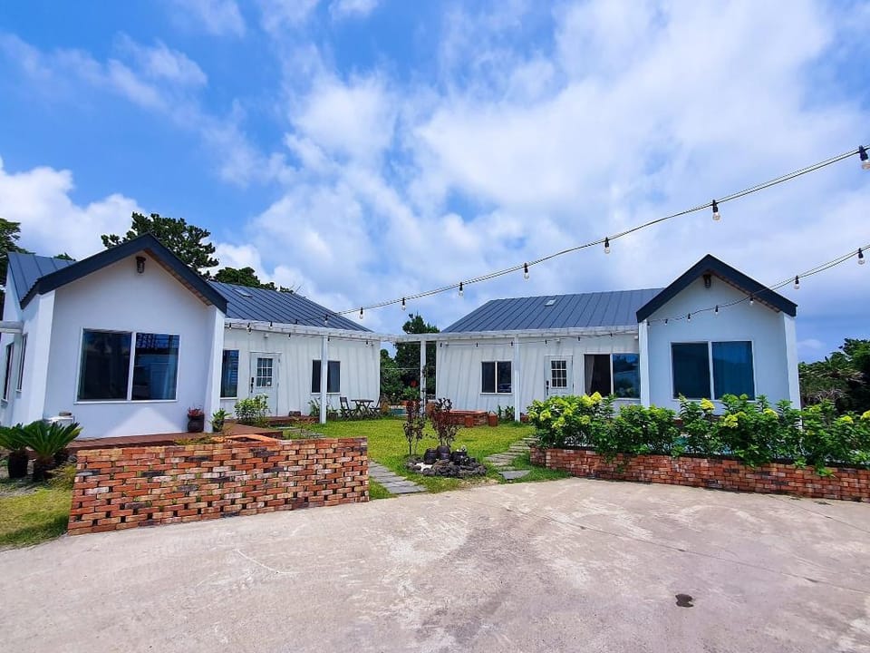 Jeju Dalrowa Bed and Breakfast in South Korea