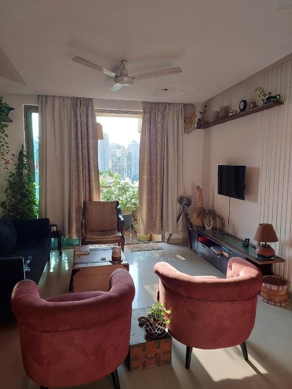 Lovely cosy room with your own bathroom  Apartment in Mumbai