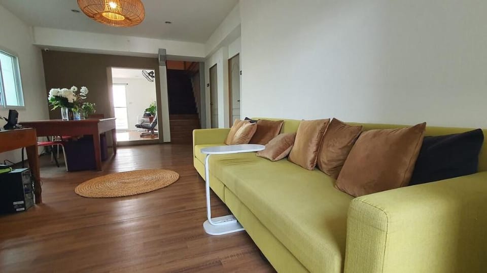 Riverfront house/Chao phraya river/Baan Rimphraya Vacation rental in Bangkok