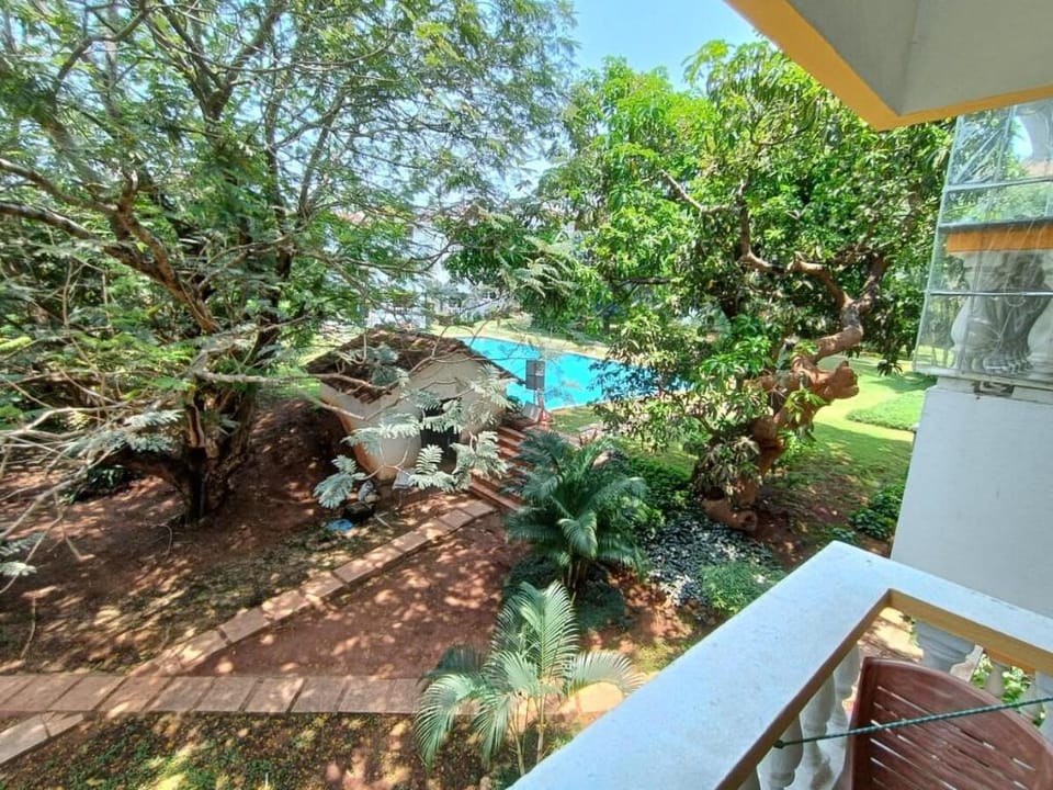 One BHK8 Candolim Goa Homestay AC WM WiFi Back up Apartment in Candolim