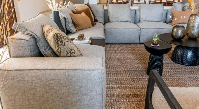 The 5 Apostles, Amazing beautiful spacious villa in Campsbay to enjoy a holiday Villa in Cape Town