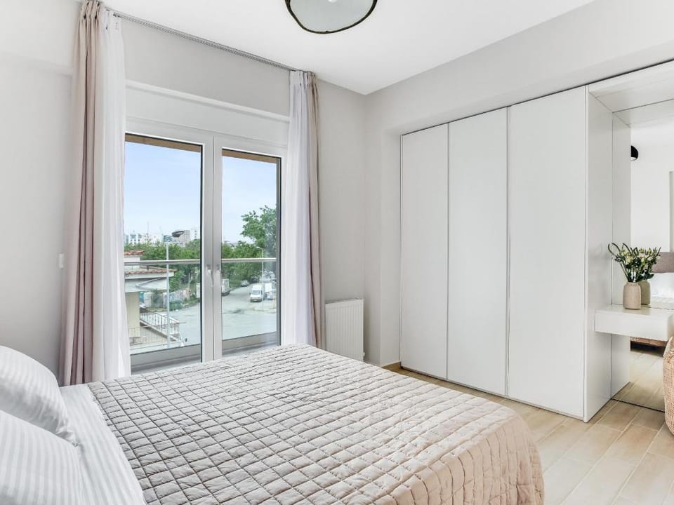Sanders Old Port - Precious 1-Bdr Apt w Balcony Apartment in Thessaloniki