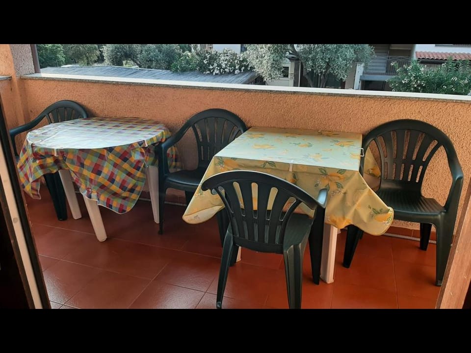 Olbia, Near Costa Smeralda Airport - Non-smoking Apartment in Olbia