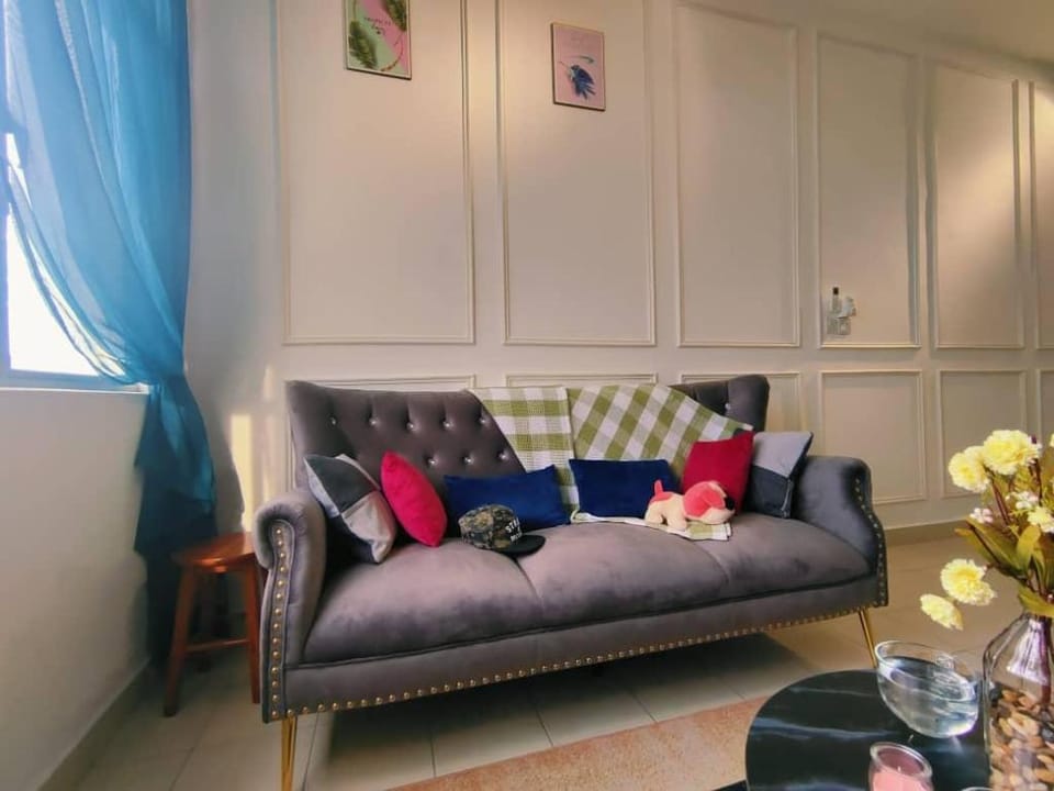 Desig Classic Falim by irainbow  Apartment in Ipoh