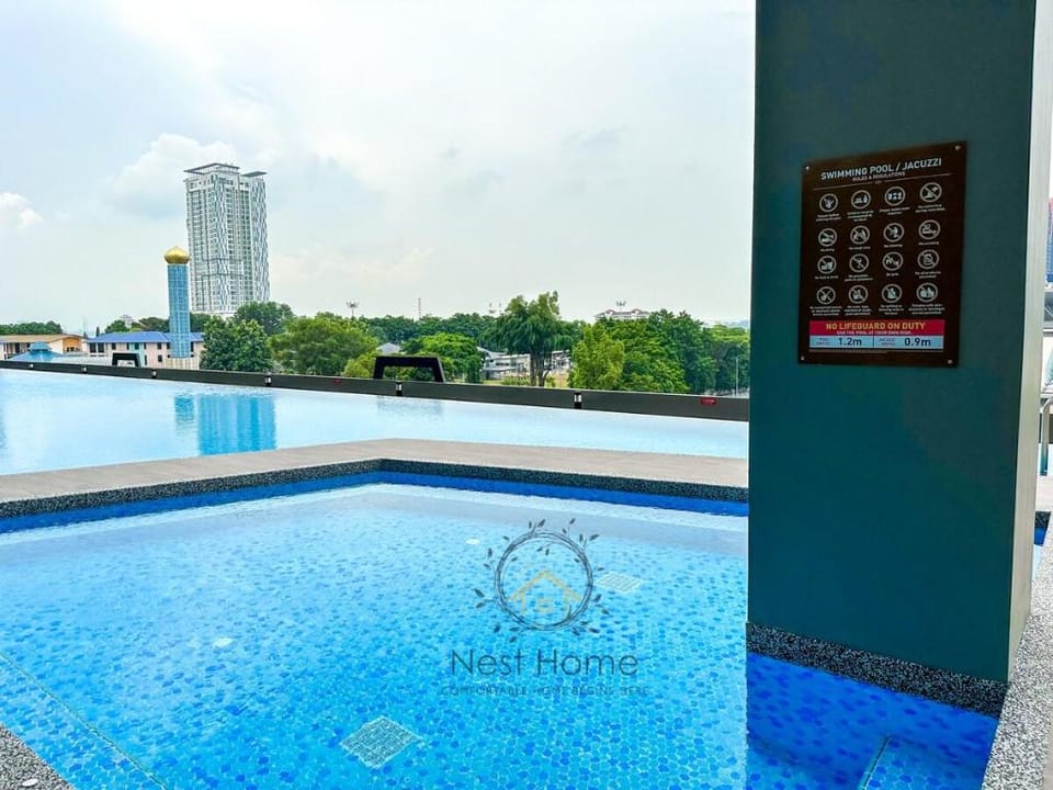 Insta-Neon Studio by NestHome【Twin Tower | CIQ】 Apartment in Johor Bahru