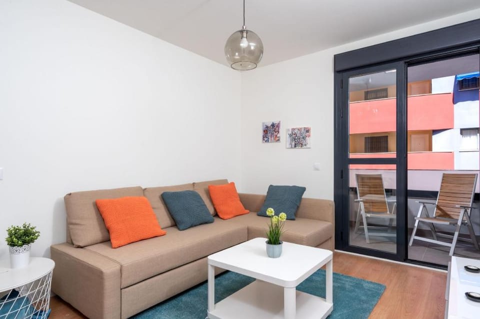 Central Fuengirola couples apartment by Costarentals - Ref 131 Apartment in Fuengirola