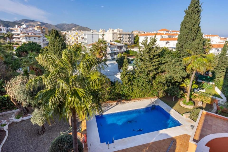 Cozy penthouse in Torremolinos by Costarentals - Ref 09 Apartment in Torremolinos