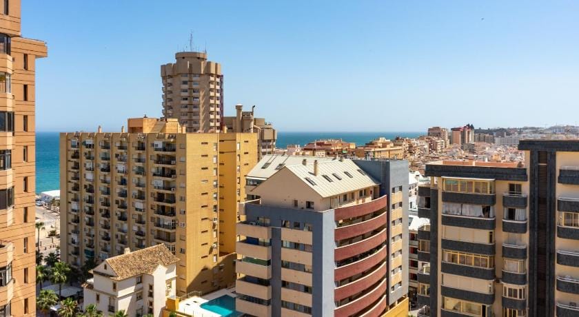 Fuengirola flat near the movida Ref 170 Apartment in Fuengirola
