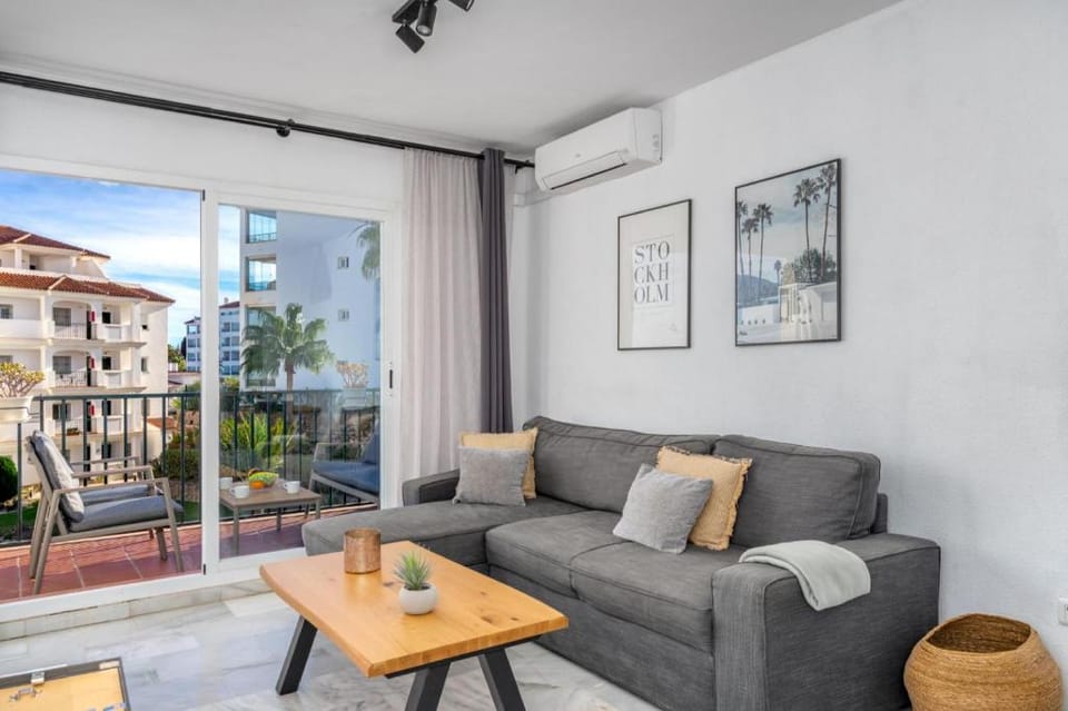 Hillside terrace in La Cala de Mijas Ref 143 Apartment in Costa del Sol