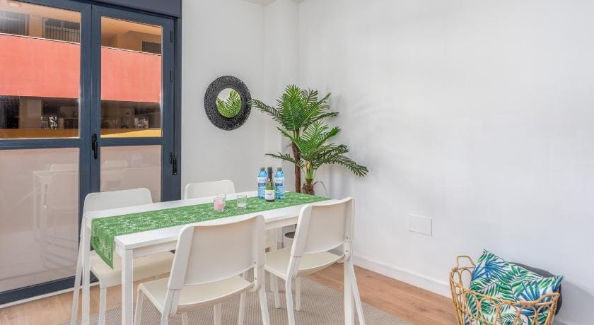 Central couples getaway in Fuengirola by Costarentals - Ref 155 Apartment in Fuengirola