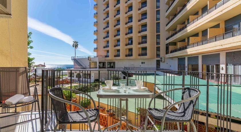 Shoreline apartment in Fuengirola Ref 88 Apartment in Fuengirola