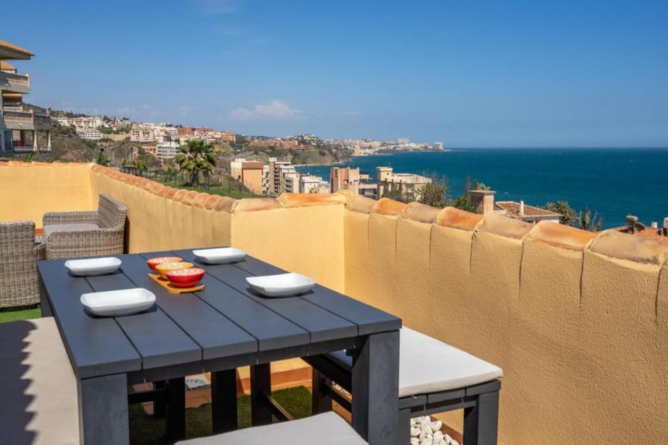 Seaview penthouse in Carvajal Ref 112 Apartment in Fuengirola