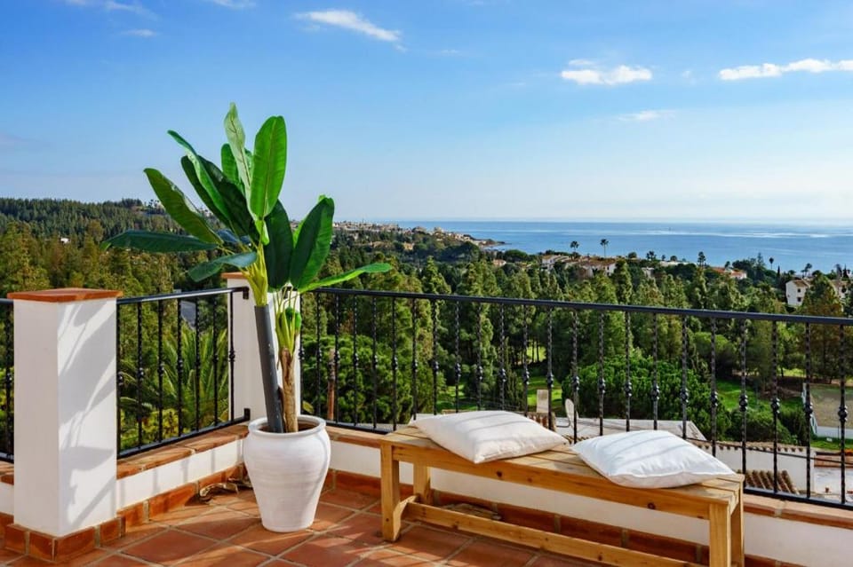 Luxurious villa with pool in La Cala Ref 53 Apartment in Costa del Sol