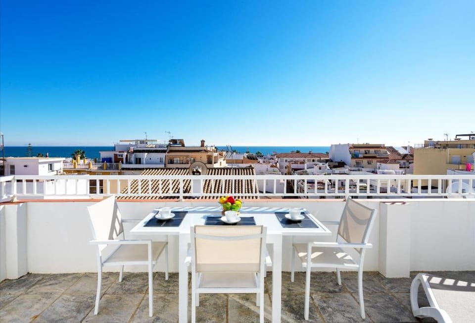 Pool Penthouse in La Cala de Mijas Ref 19 Apartment in Sitio de Calahonda