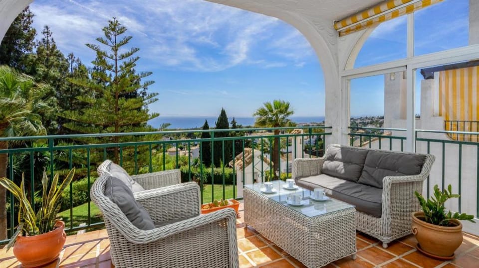 Seaview balcony in Calahonda - Ref 203 Apartment in Sitio de Calahonda