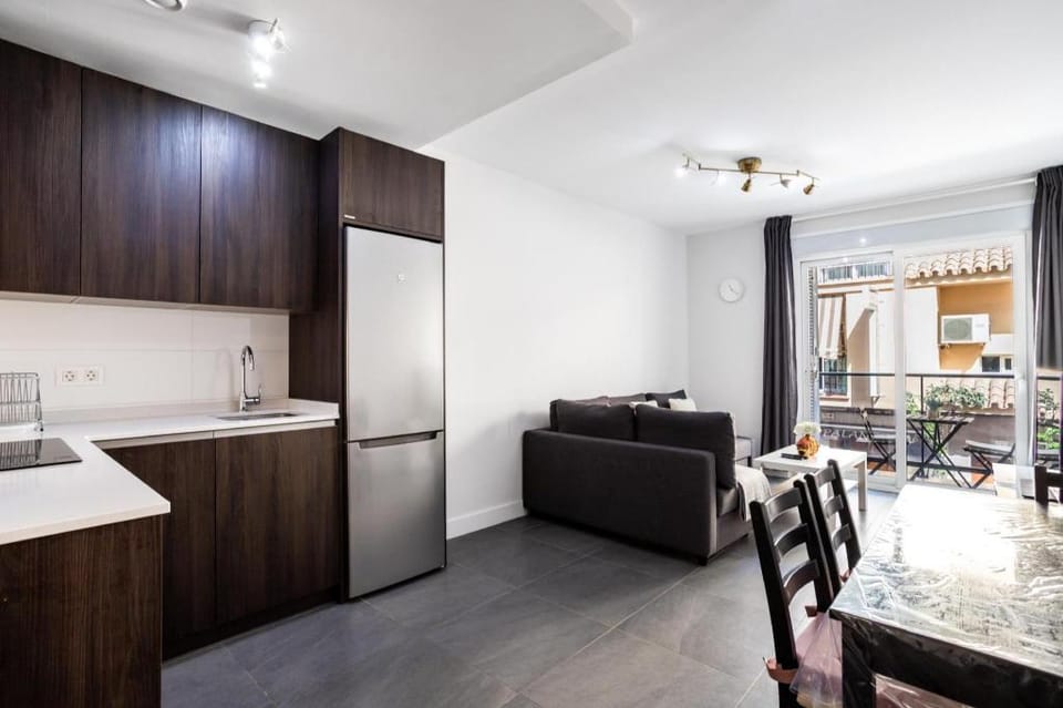 Beach Tapas apartment in Fuengirola Old Town by Costarentals - Ref 182 Apartment in Fuengirola
