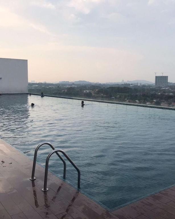 MANIS EVO SOHO BANGI - WIFI & MALL & NETFLIX Apartment in Negeri Sembilan, Malaysia